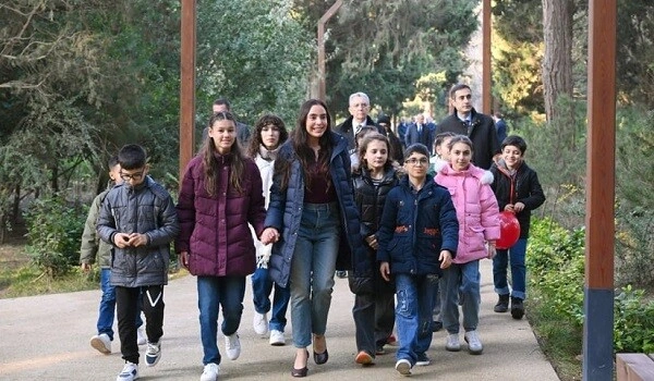 Leyla Əliyeva Mərkəzi Nəbatat Bağında - Foto