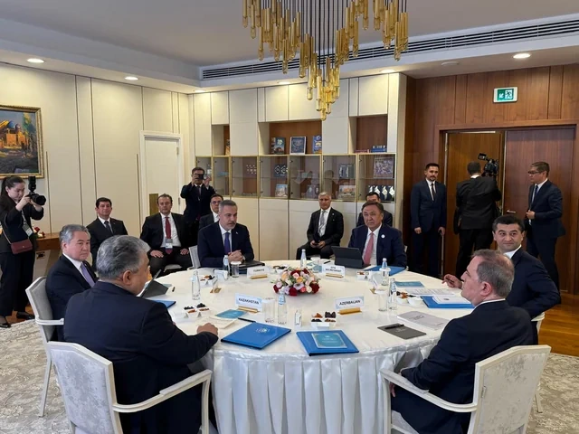 Türküstanda TDT XİN Şurasının iclası keçirilib - FOTO