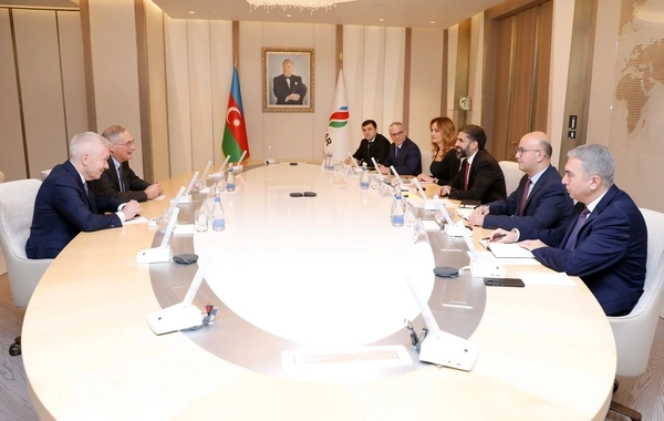 SOCAR-ın prezidenti "Saipem S.p.A." şirkətinin baş icraçı direktoru ilə görüşüb