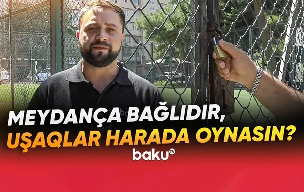 Xətai rayonunda stadion problemi: Uşaqlar avtodayanacaqda oynamağa məcburdur - VİDEO