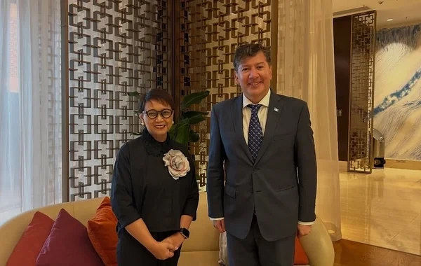 BMT rəsmiləri Bakıda iqlim və su məsələlərini müzakirə ediblər
