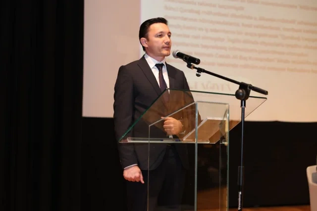 Yazıçı-publisist Aydın Tağıyevin kitabının təqdimatı olub - FOTO