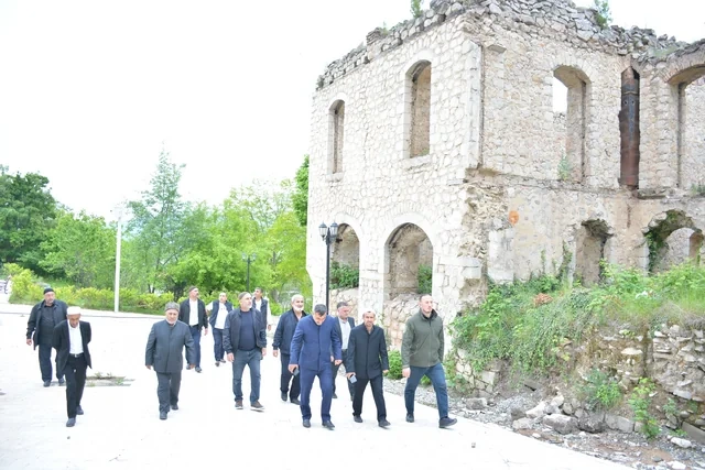 Din xadimləri Qarabağ və Şərqi Zəngəzurdakı tarixi-dini abidələri ziyarət ediblər