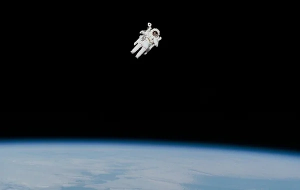 NASA astronavtları açıq kosmosa çıxıblar - VİDEO