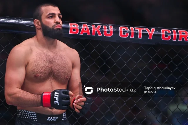 "UFC Fight Night Baku"da Tahir Abdullayevdən İLK QƏLƏBƏ - FOTO - VİDEO