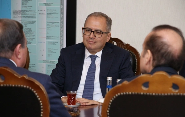 Bakıda icra başçısından yeni təyinatlar: Nümayəndələrini dəyişdi