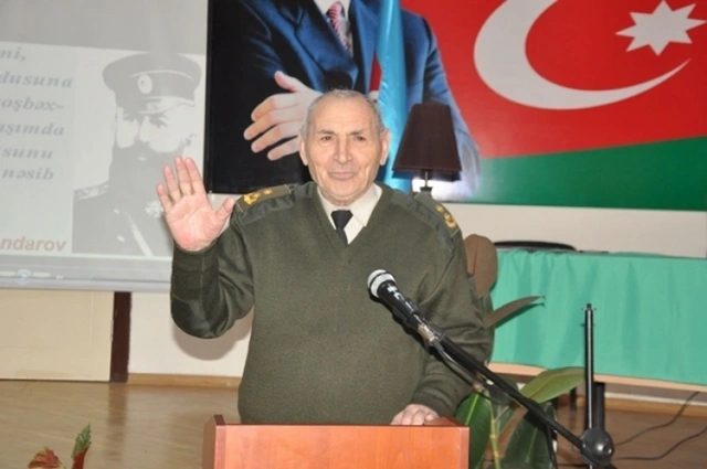 Gülüşü portretində donan, tədbir zamanı qəfil vəfat edən məşhurlar: 2025-ci il kimlərin ölümü ilə yaddaşlara həkk olundu?