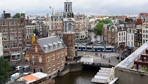 Amsterdamda yəhudi məktəbində partlayış baş verdi