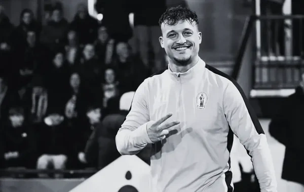 "Ayaks"ı məyus edən niderlandlı futbolçu faciəli şəkildə həlak oldu