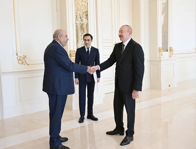 Prezident İlham Əliyev İordaniya Nümayəndələr Palatasının nümayəndə heyətini qəbul edib - FOTO