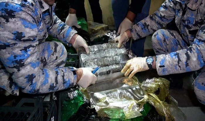 "Kahı" daşıyan yük maşınından 148 kq narkotik çıxdı - Foto
