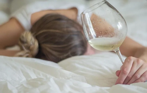 Alkoqol yuxunu yaxşılaşdırır?