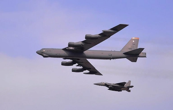 ABŞ və Yaponiya bombardmançı təyyarələrin iştirakı ilə birgə təlimlər keçirdilər