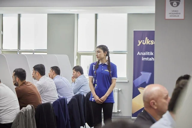 VI "Yüksəliş" müsabiqəsinin analitik təhlil imtahanı keçirilir - FOTO