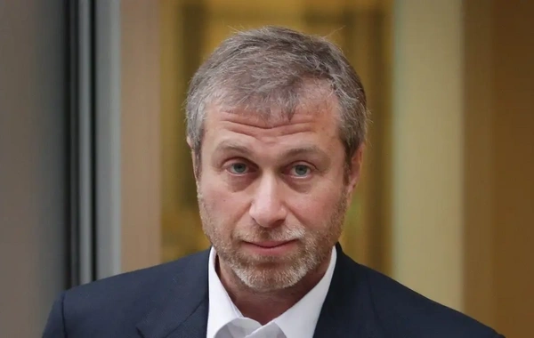 Vəkil: "Abramoviçə "Deutsche Bank" işi ilə bağlı heç bir ittiham irəli sürülməyib"