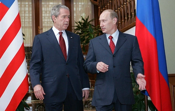 Putin İran barədə Corc Buşa nələr deyib?
