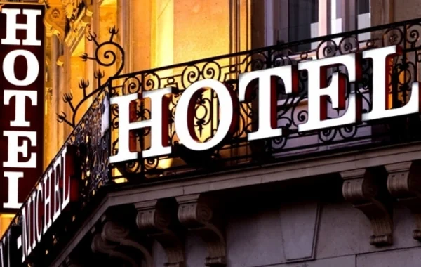 Birlik sədri: "Hotellərdə müəyyən mənada insan alveri üçün dəhlizlər var" - FOTO