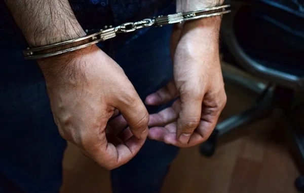İcra hakimiyyətində əməliyyat zamanı saxlanılan vəzifəli şəxslərlə bağlı QƏRAR VERİLDİ