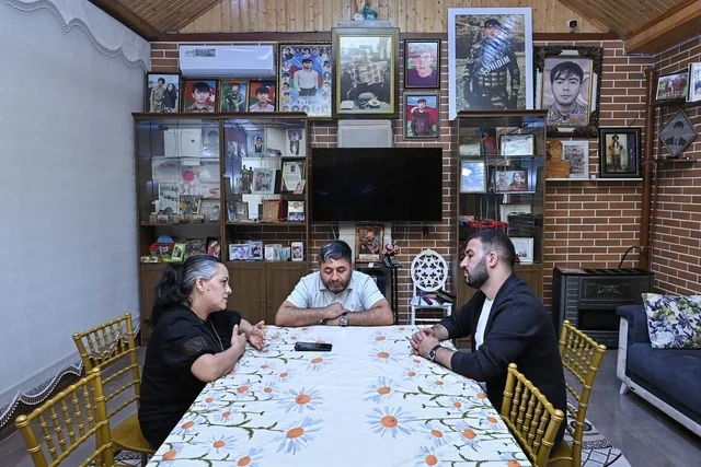 "Dedi, görərsən, sənə necə gəlin gətirəcəyəm" – Şəhid anasından ürəkdağlayan xatirə
