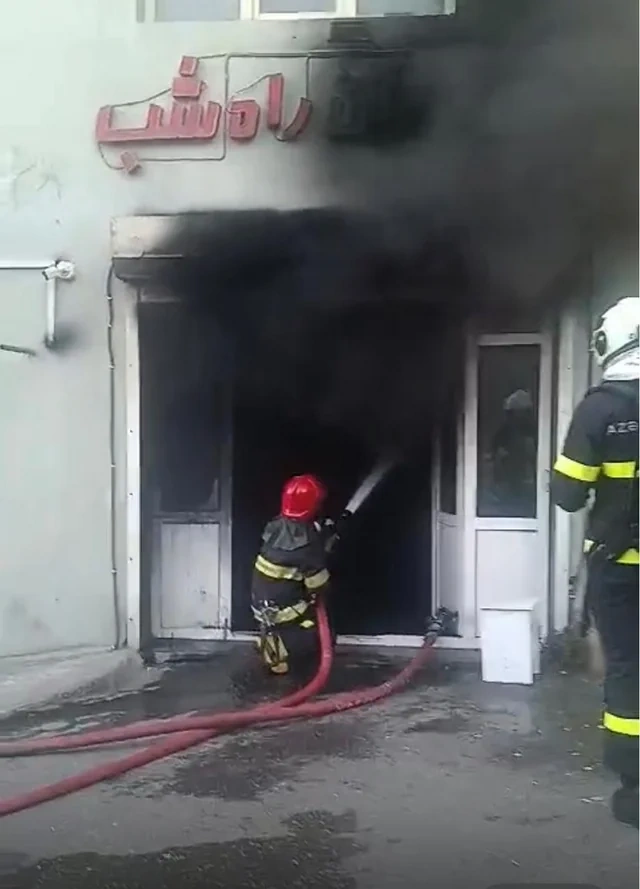 Bakıda obyekt yanır - VİDEO