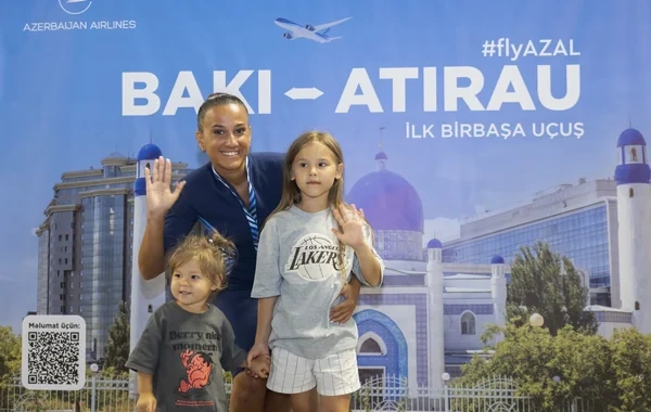 Azərbaycan Hava Yolları Atırauya ilk reysini həyata keçirib - FOTO
