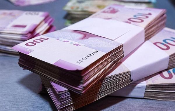 Tapdığı 5 627 manatı qaytarmaq üçün televiziyaya gedən qadına HÖKM OXUNDU