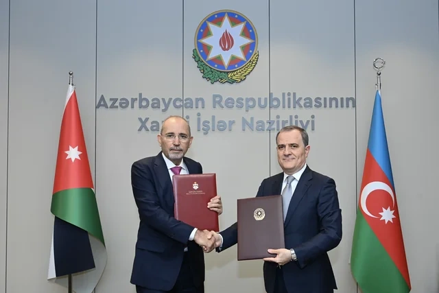 Azərbaycan və İordaniya XİN başçıları nələri müzakirə ediblər? - Mühüm sənəd imzalandı - FOTO