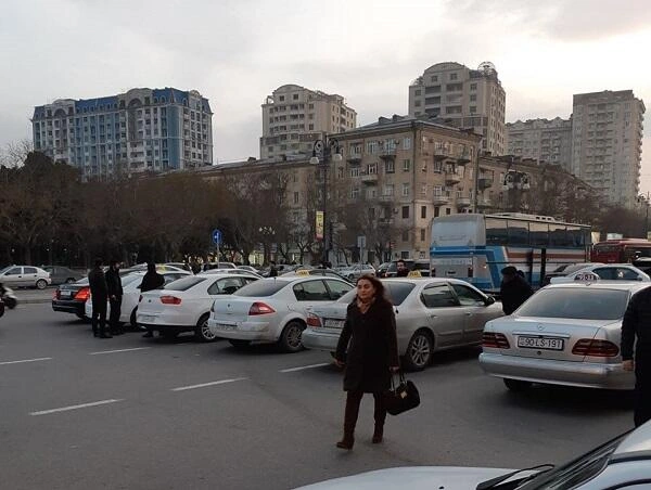 Duracağa gətirilən avtomobil haqq ödənildikdən dərhal sonra...