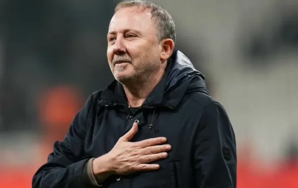 Türkiyəli futbolçularla Sergen Yalçın arasında gərginlik