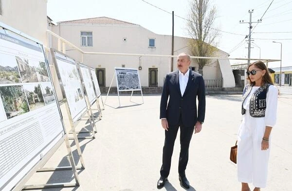 Prezident və xanımı açılışda iştirak etdi
