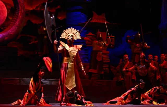 Bakıda "Turandot" tamaşasının premyerası baş tutub - Foto