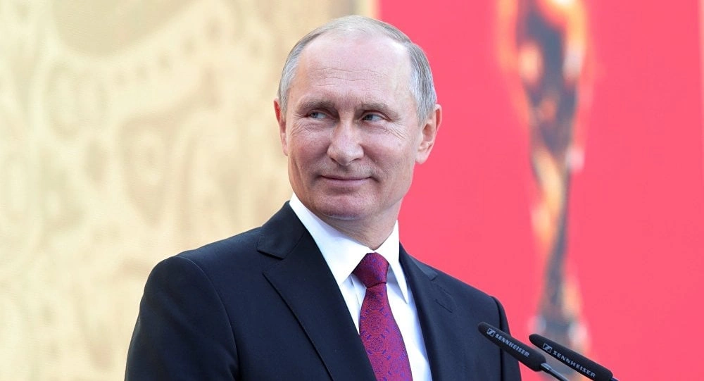 Nəvələrim Çin dilində danışırlar - Putin