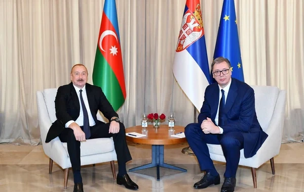 İlham Əliyev ilə Aleksandar Vuçiç arasında telefon danışığı olub