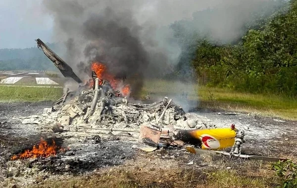 Malayziyada helikopter qəzaya uğradı: Beş nəfər həlak oldu - FOTO