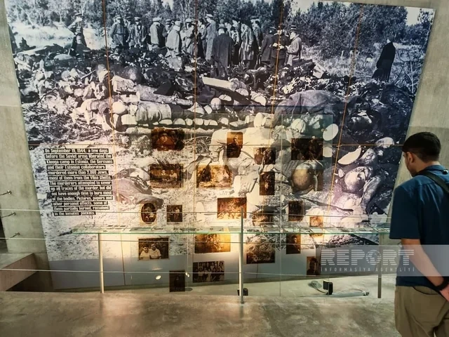 Azərbaycanlı jurnalistlər İsraildə Holokost muzeyini ziyarət ediblər - FOTO