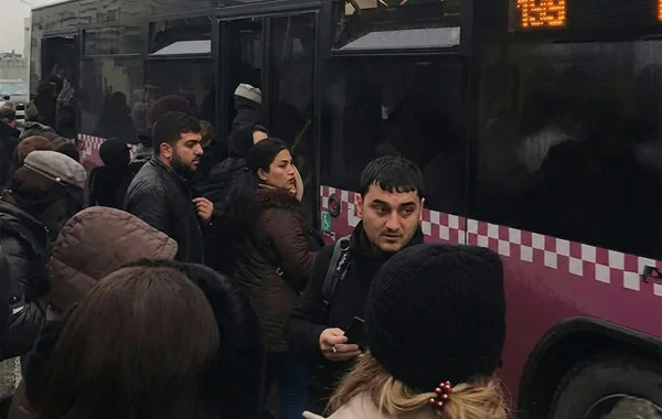 Uzun gözləmə, qeyri-stabil interval: 199 nömrəli marşrutdan ŞİKAYƏT - VİDEO