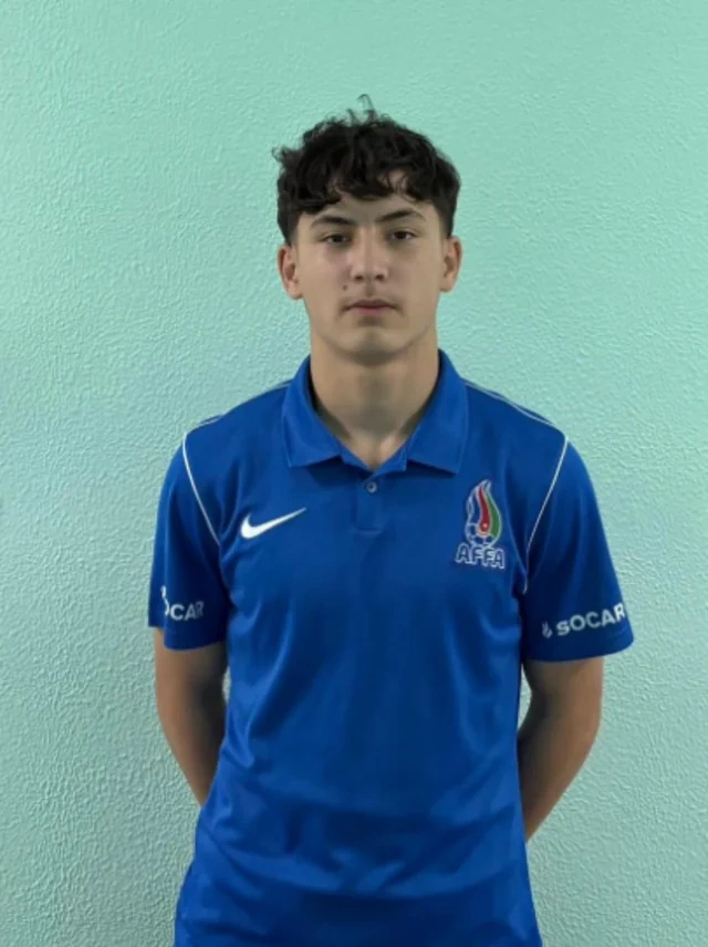 Almaniyanın köklü klubu azərbaycanlı futbolçu ilə müqavilə imzaladı - FOTO