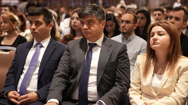Rəşad Həsənov: "Sənayenin ehtiyaclarına uyğun kadr hazırlığını təşviq edən "Hire and Train" modeli tətbiq olunur"