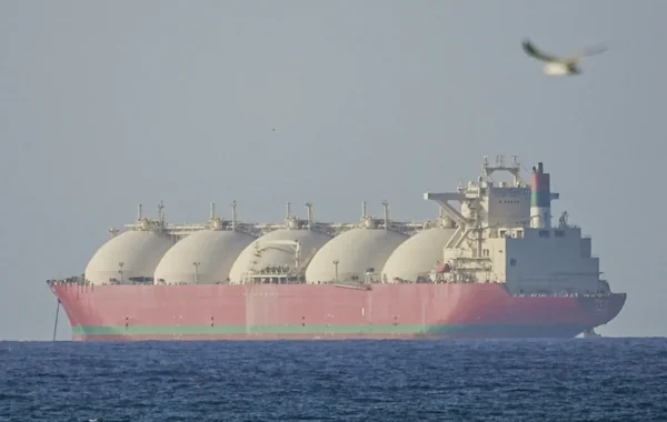 İrana məxsus supertanker Hörmüzdə ABŞ blokadasını maneəsiz keçib?