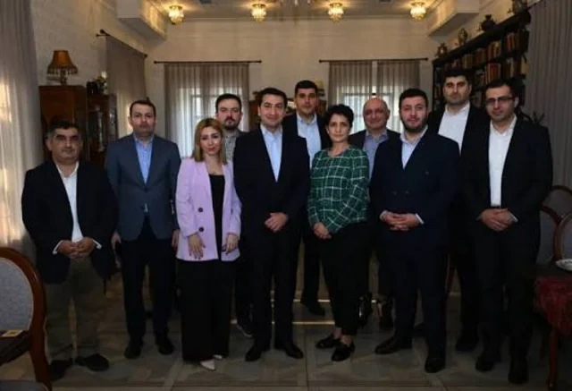 Ağ Evin açarı, strateji tərəfdaşlıq və Zəngəzur dəhlizi: Tarixi Vaşinqton görüşündən bir il ötür - VİDEO