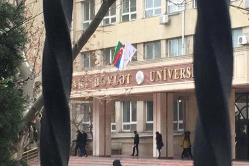 Bağlanan özəl universitetin binası BDU-ya verildi