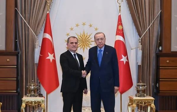 Rəcəb Tayyib Ərdoğan Ceyhun Bayramovu qəbul etdi