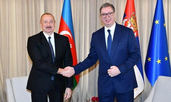 Vuçiç İlham Əliyevə zəng etdi