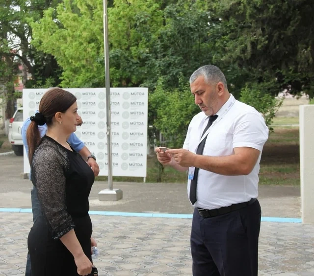 Sertifikasiya imtahanı verən müəllimlərin NƏZƏRİNƏ