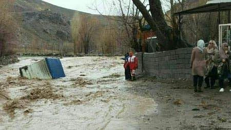 İranda güclü daşqın: ölənlər var - Video
