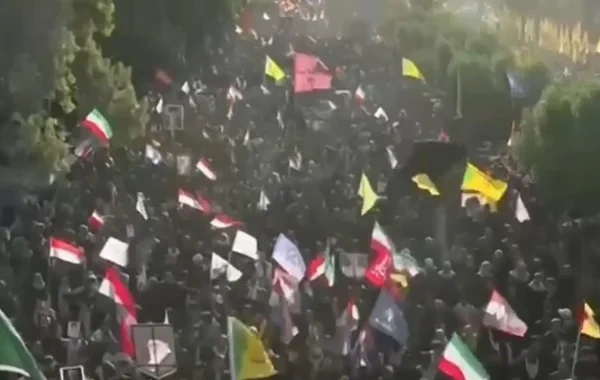 İraqda İranın ali lideri ilə vida mərasimi keçirilir - VİDEO