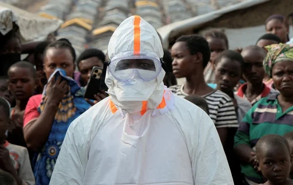 Konqoda onlarla həkim Ebola epidemiyasına görə yerli sakinlərin hücumlarına məruz qalıb