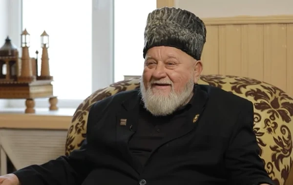 "Boşandığımı bilib zəng etdi, evləndik" - Dünya çempionu niyə 50 yaşında müsəlman oldu? - VİDEO