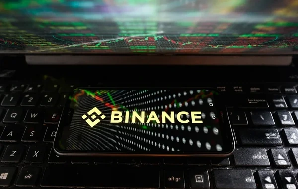 "Binance"yə haker hücumu: Vəsaitlərin çıxarılması xidməti müvəqqəti dayandırılıb