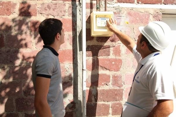 Bakıda sayğac fırıldağı: Pulları götürüb aradan çıxdı